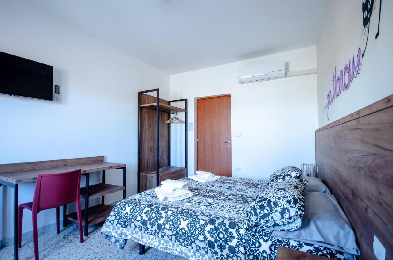 Hotel Girastrittue Colobraro Extérieur photo